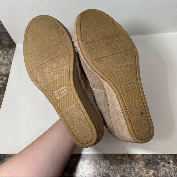 Toms Taupe Wedge Ankle Booties - Picture 6 of 9